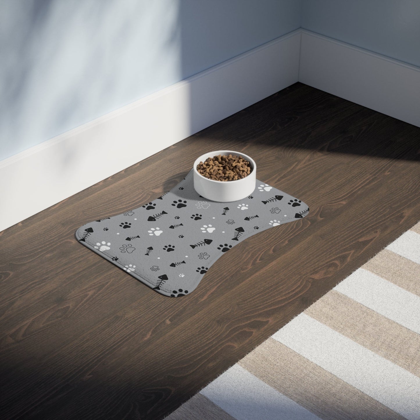 Stylish Pet Feeding Mat with Paw Print Design - Perfect for Pet Lovers | Purrfect Pet Haven
