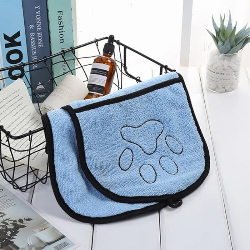 Specially Designed Pet Bath Towel Quickly Absorbs Water - Dogs or Cats