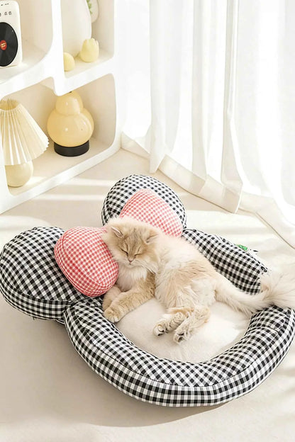 Cartoon Plaid Design Pet Mat with Bow