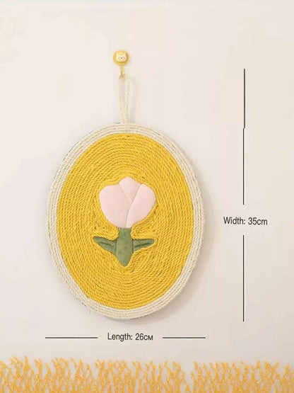 Cute Animal Design Hanging Cat Scratching Post with Dangling Balls