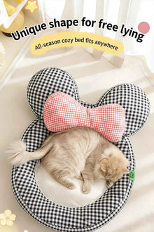 Cartoon Plaid Design Pet Mat with Bow