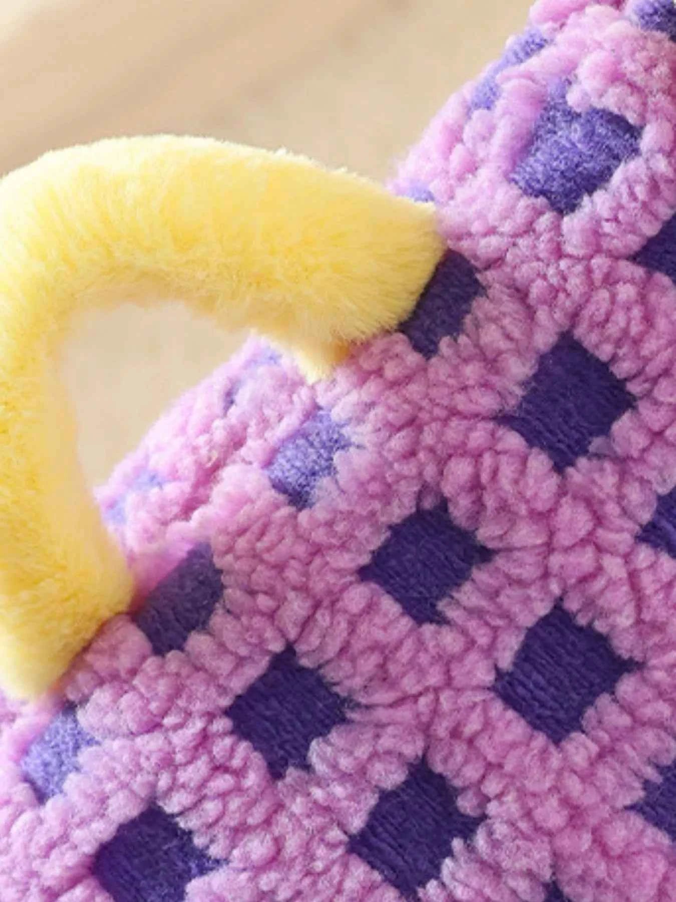 Cute Cartoon Style Pet Nest with Hanging Ball