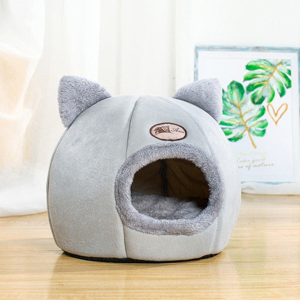 Winter Cat Nest - Large Enclosed Warm Sofa Bed for Cold Weather