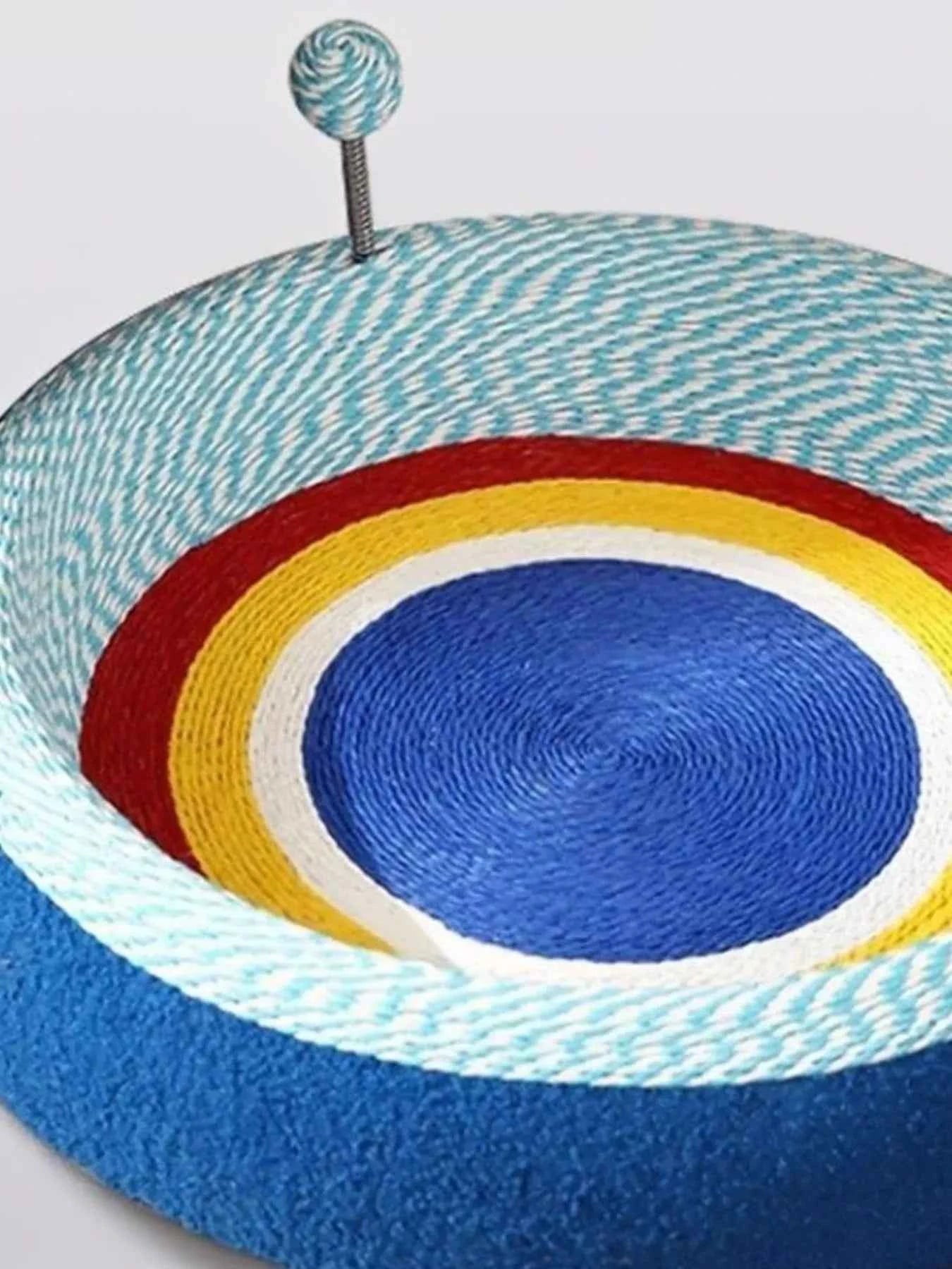 Wear-Resistant Sisal Cat Scratcher Bed