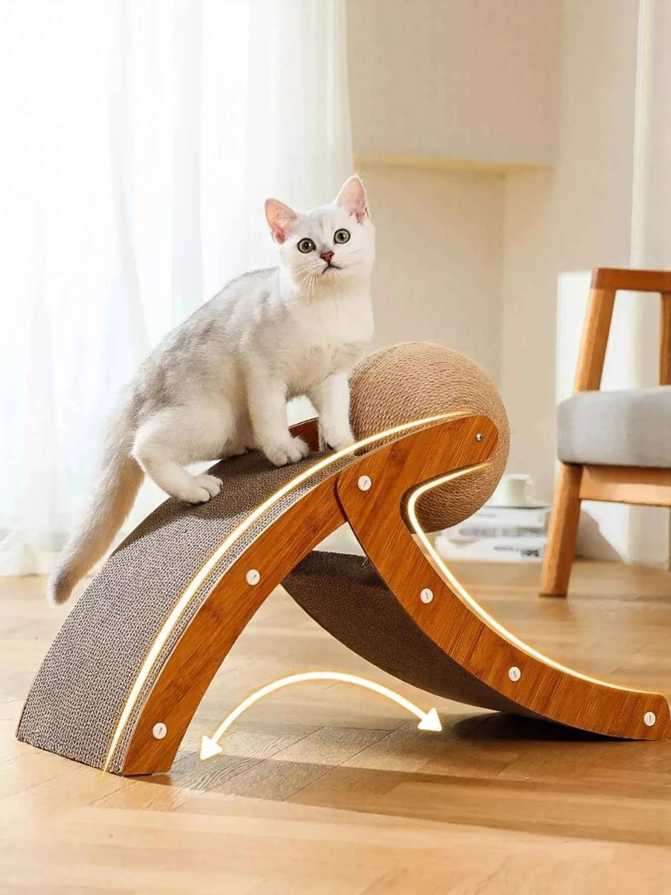 Interactive Ball & Ramp Cat Scratching Post
