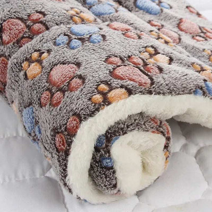 Premium Pet Bed Mat - Washable Fleece Crate Pad for Dogs & Cats All Sizes