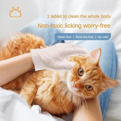 Wefulfil Coconut Oil Grooming Wipes used to clean an orange cat gently without washing or drying