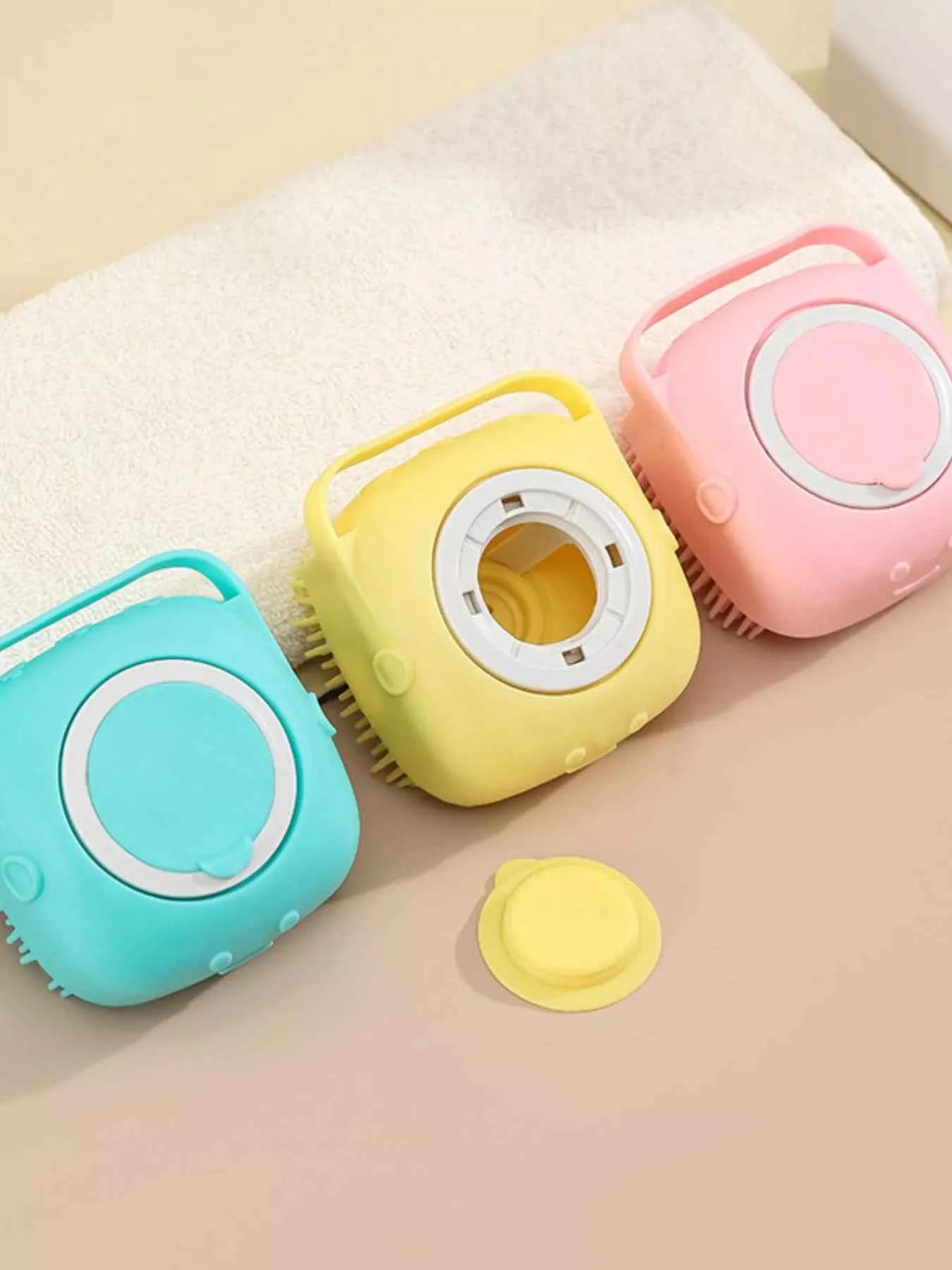 Cute Cartoon Silicone Pet Bath Brush