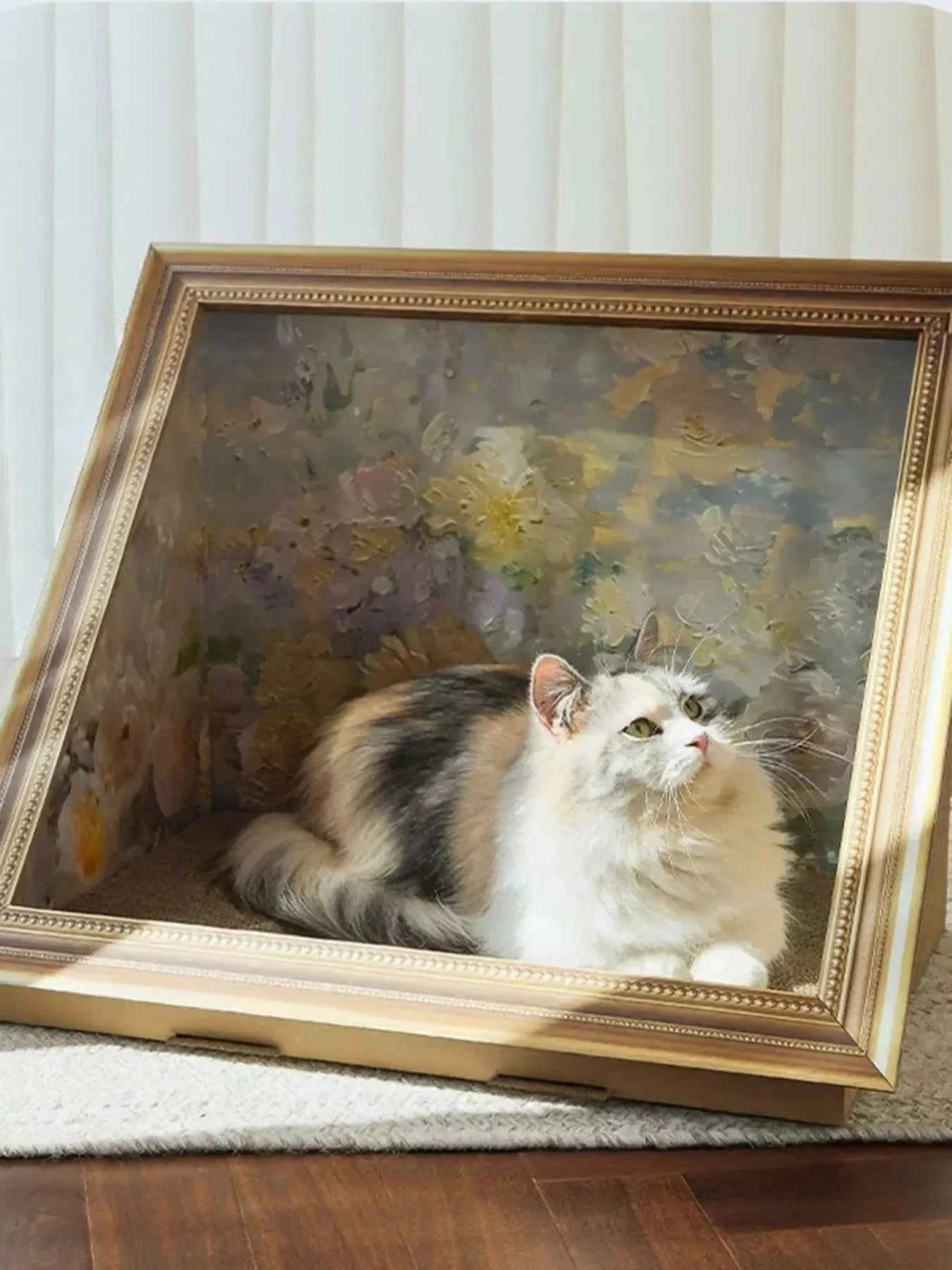 Cat Scratcher Nest - Unique Artistic Frame Look