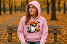 Lifestyle - Autumn Outdoor Comfort