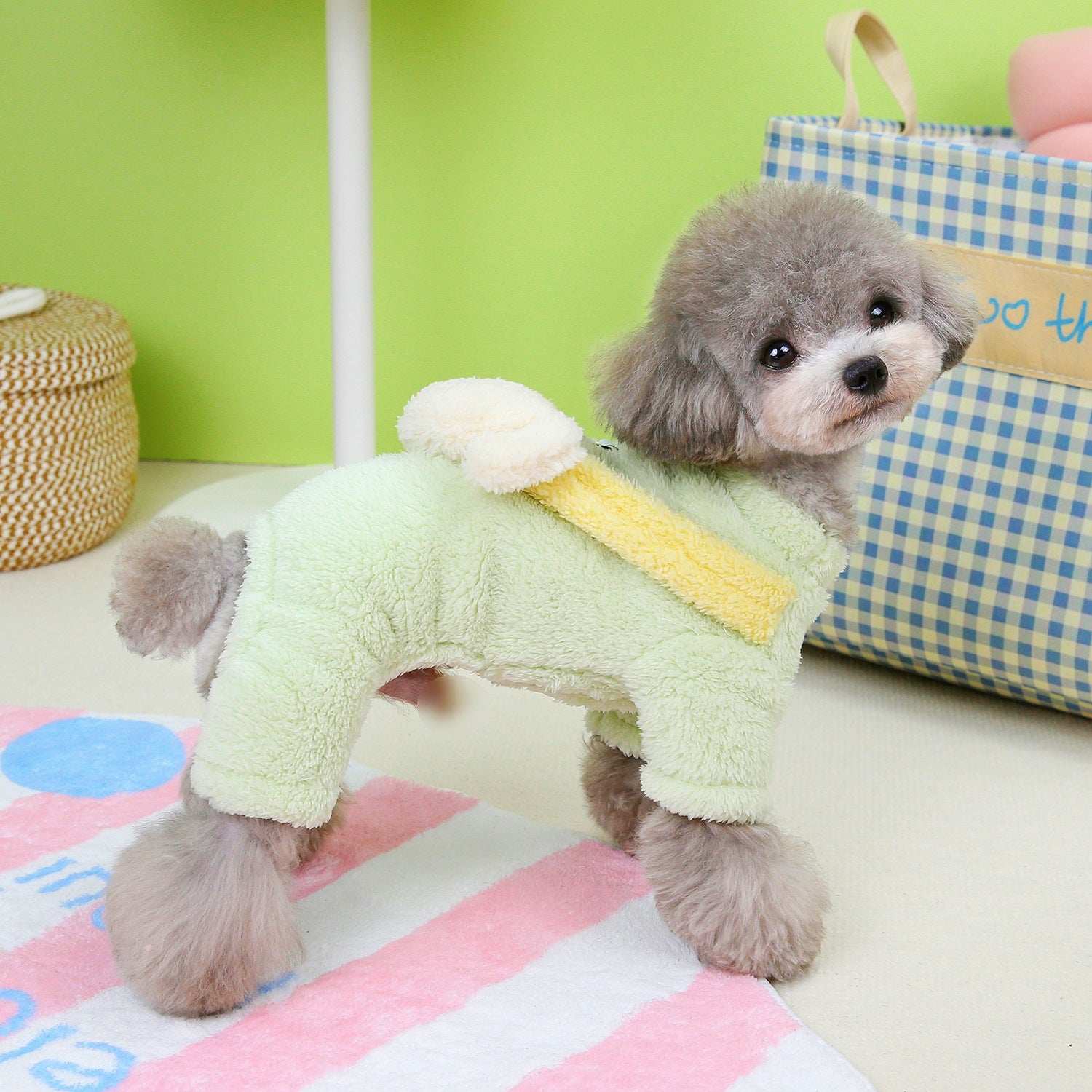 Small Dog Fluffy Four Legs Jumper in Light Green for Cozy and Stylish Pet Wear