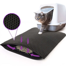 Wefulfil Trapping Kitty Litter Mat with honeycomb texture capturing litter from cat exiting covered litter box