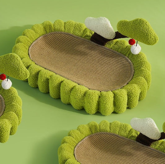Wefulfil Tree Scratching Post for cats with green plush and textured scratching surface